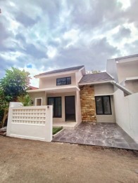 DIJUAL RUMAH MURAH 400 JUTAAN, STRATEGIS DEKAT SMPN 1 MOYUDAN