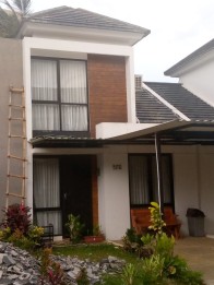 DISEWAKAN RUMAH FULL FURNISH BOGOR VILLAGE