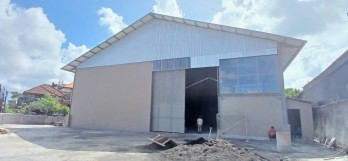 Dikontrakkan Gudang 750 m2 area jl Cargo dkt Gatsu Barat,Mahendradata Denpa