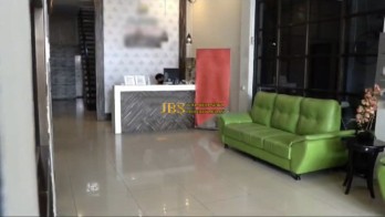 Jual Guest House Siap Huni Furnished di Jalan