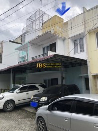 Jual Villa Kompek De Villa 2 Jalan Sei Berantas,