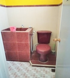 Kost Putri di Lamongan Dekat RSUD Dr. Soegiri, Alun-Alun Kota Lamongan