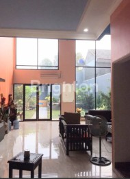 RUMAH LUAS SIAP HUNI JATIBENING