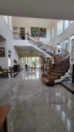 Rumah Bagus Full Furnish Di Graha Golf Araya Malang GMK02631