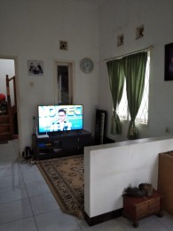 Rumah Cluster Minimalis Taman Cihanjuang, Hook. Keamanan 24 Jam.