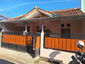 Rumah Murah 400Jt Komplek Cipageran dekat SMPN 5