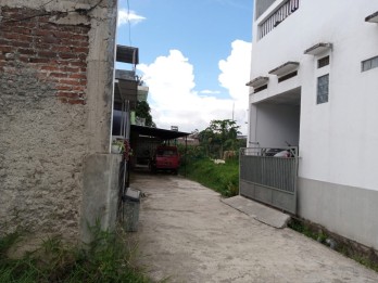 Tanah Kotak Siap Bangun Cisasawi Cihanjuang SHM