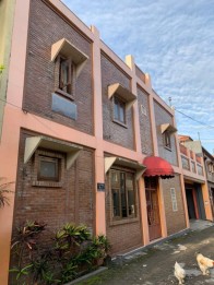 DIJUAL KOS MEWAH, STRATEGIS KE RS. JIH, KAMPUS