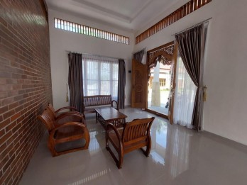 DIJUAL VILLA CANTIK DEKAT DENGAN CANDI BOROBUDUR DI MAGELANG