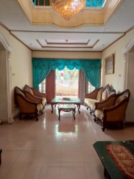 Dijual Cepat Pemilik Langsung Harga Nego Rumah 3 1/2 Lantai di Perumahan Po