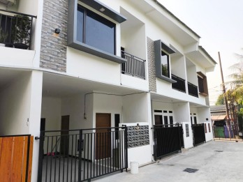 Dijual Rumah Baru 2 Lantai di Cluster Tiara 14 Bintara