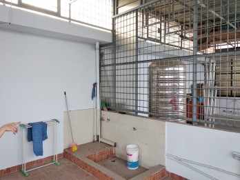 Dijual Rumah 3 Lantai Jl. Purwosari Gang Saroha,