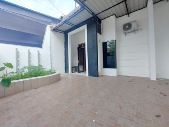 Dijual Rumah Tinggal Komplek Pondok Indah di