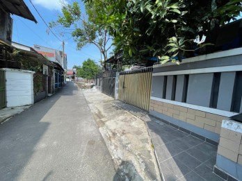 Edisi BU Rumah Tenang Sejuk Dekat Tol Simatupang Jakarta Selatan