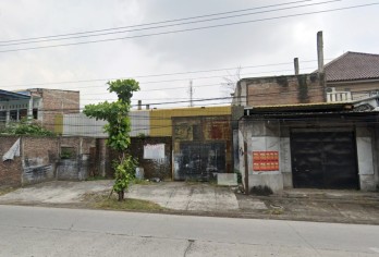 Gudang Strategis di Jalan Wolter Monginsidi Kota Semarang