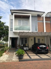 Jual Rumah Bagus di Perum Riviera at Puri East