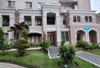 Jual Rumah Strategis Kawasan Waterplace Residence