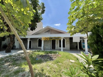 Jual Rumah Tua 1 Tingkat Siap Huni di Jalan Pasundan - Medan