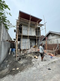 RUMAH 2 LANTAI, FULL FURNISHED DI KALASAN, SLEMAN