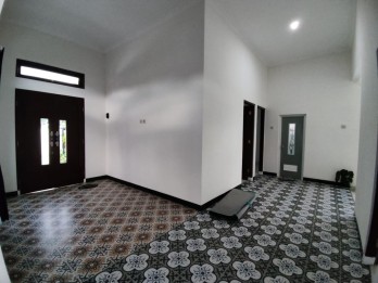 RUMAH CANTIK SIAP HUNI DENGAN VIEW MERAPI DI PRAMBANAN