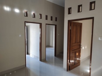 RUMAH SIAPA HUNI DI KALASAN