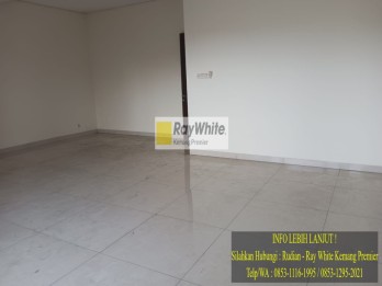 Rumah 3 Lantai Dijual Harga Murah Bisa Nego