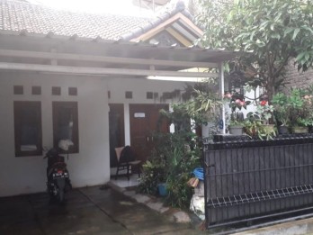 Rumah Asri Siap Huni 3KT 3KM di Terusan Leuwi