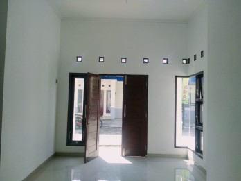 TERLARIS, RUMAH SIAP HUNI IMOGIRI SISA 1 UNIT SIAP HUNI