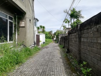 Tanah luas 563m2, SHM, di jalan utama Umalas, Bali