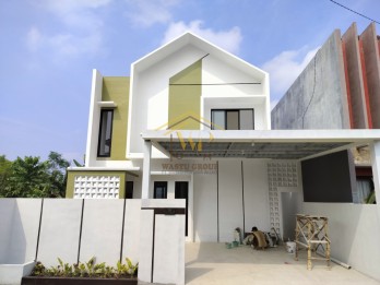 RUMAH MURAH 2 LANTAI 900 JUTA ALL-IN DEKAT