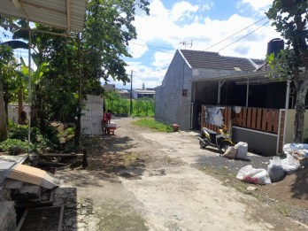 DIJUAL RUMAH BARU SIAP HUNI DEKAT EXIT TOLL PAKIS