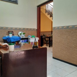 DIJUAL RUMAH SIAP HUNI TANAH LUAS DI SAWOJAJAR