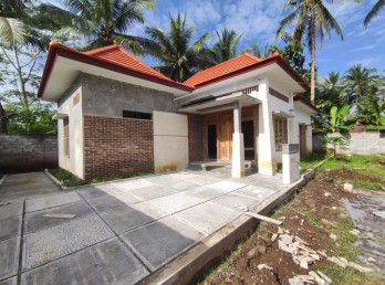 TERLARIS DI BOROBUDUR VILLA LENGKAP DENGAN ISINYA