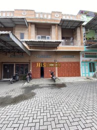 DIJUAL CEPAT!! Townhouse 3 Tingkat di Komplek