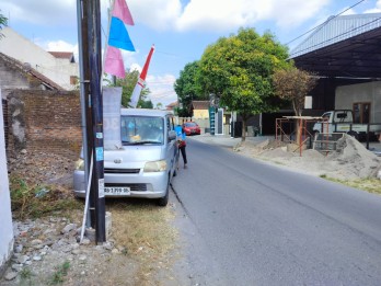 DIJUAL TANAH LUAS 528 M2 HANYA 65 METER DARI