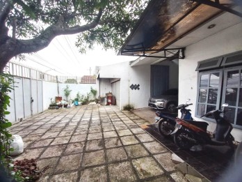 Dijual Gudang Poros Jl Kyai Parseh Bumiayu Kota Malang