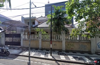 Jual Rumah Bagus Kawasan Ketabang Pusat Kota Surabaya