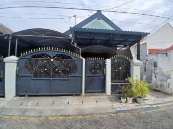Jual Rumah Bagus Strategis di Gubeng Kertajaya