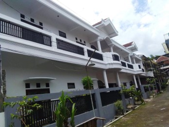 Jual Rumah Kos 2 Lantai di Jl Salak Dau Malang