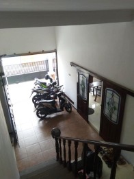 Jual Rumah Kos 2 Lantai di Jl Salak Dau Malang