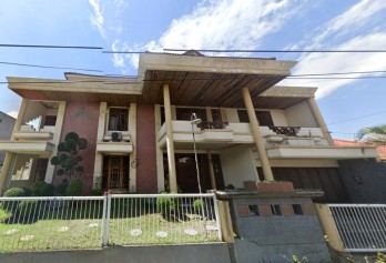 Jual Rumah Mewah 2 Lantai di Ketintang Wiyata
