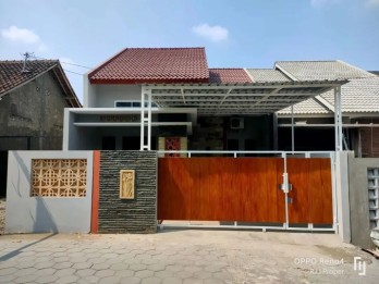 RUMAH BARU, TANAH LUAS, 9 MENIT KE KAMPUS UPN DI