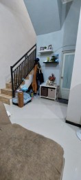 RUMAH DIJUAL DI JALAN BENDUNGAN SIGURA-GURA
