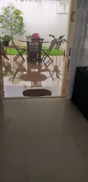 RUMAH MEWAH DI VILLA PUNCAK TIDAR MALANG