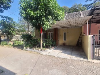 RUMAH MURAH 2 MENIT DARI SD SMP AL AZHAR DI