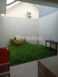 Rumah Cantik di Green Land Malang