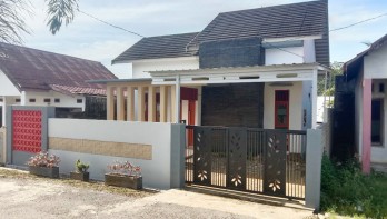 Rumah Dijual di Komplek Graha Kartika Eka Paksi Tabalong