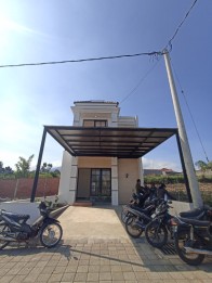 Rumah view pegunungan di grand Arjuna Village