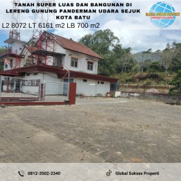 Tanah Luas Bangunan Besar Akses Mobil Dikaki