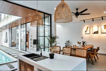 VILLA CANTIK MEWAH DI CEPAKA, STRATEGIS DEKAT MUNGGU BEACH BALI